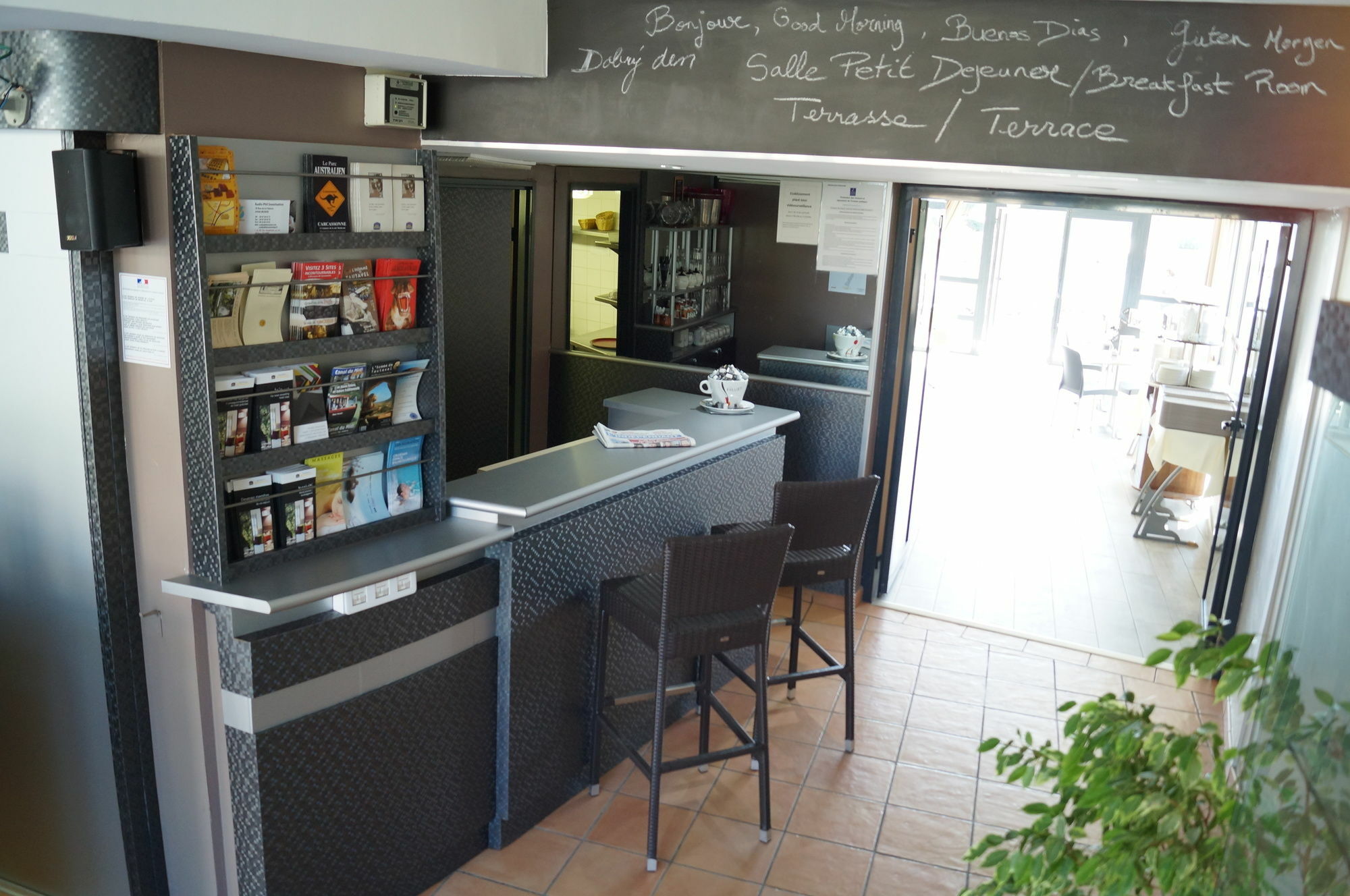 Hotel Le Phoebus Garden & Spa Gruissan Exterior foto